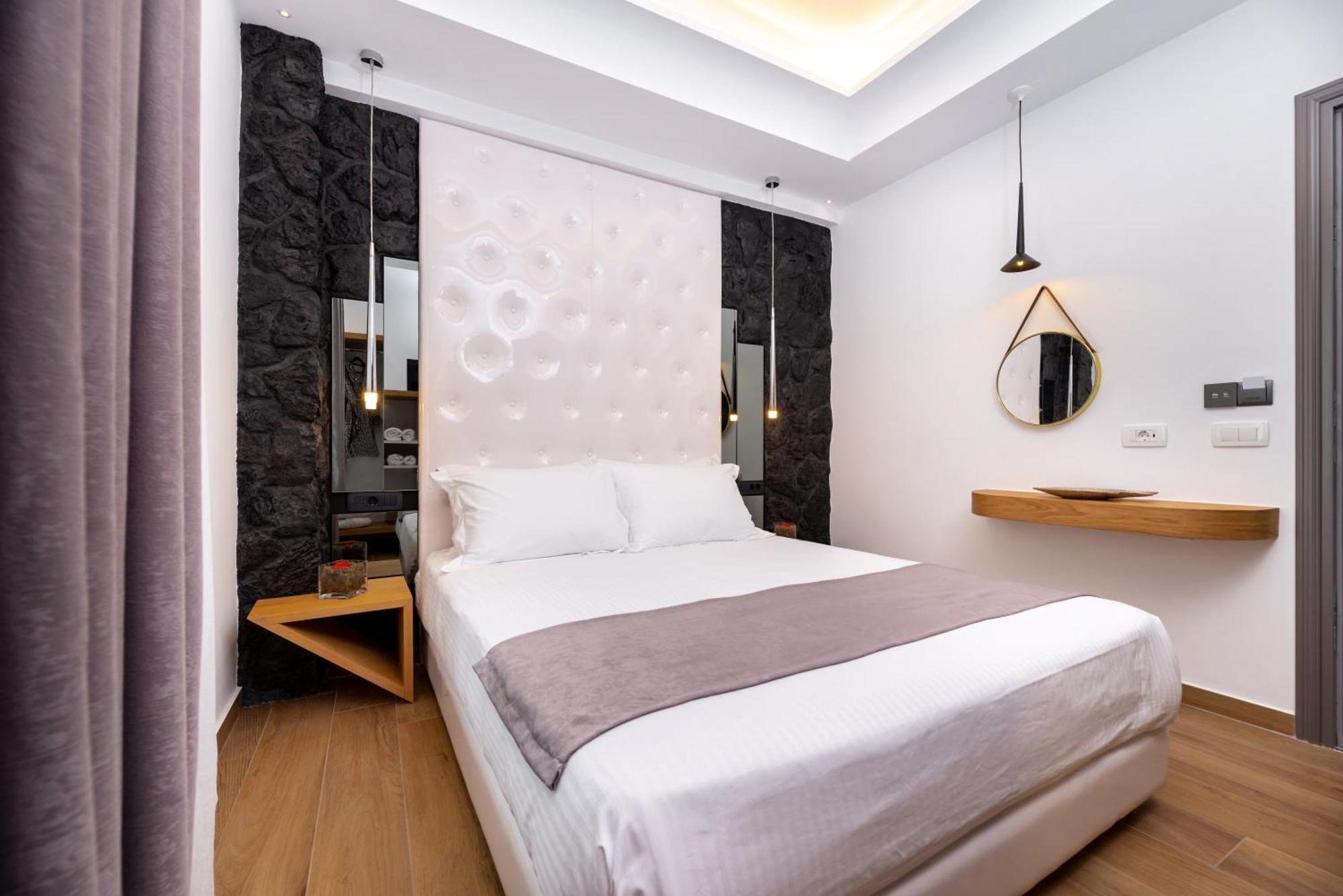 Deluxe Hotel Santorini Тира Номер фото