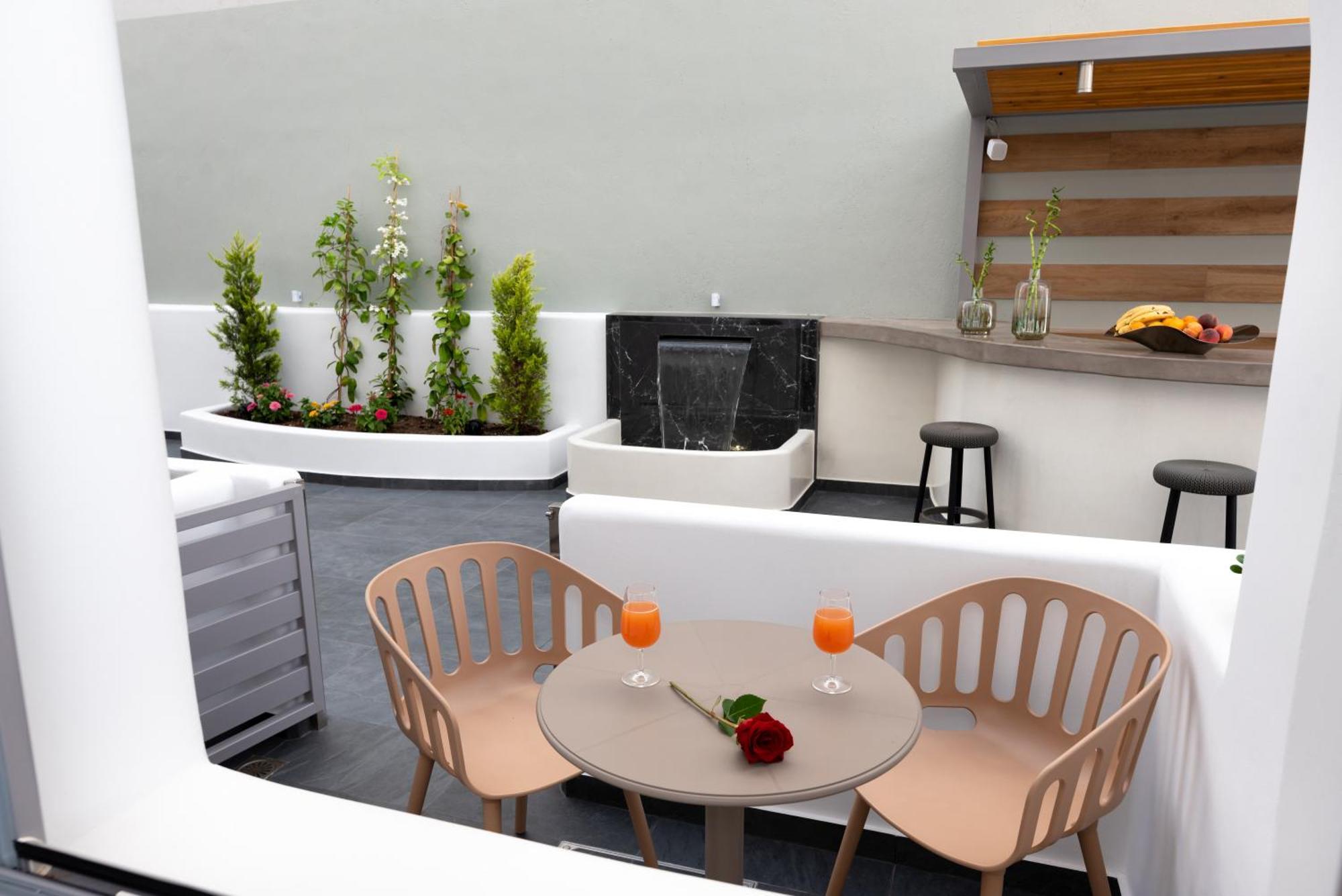 Deluxe Hotel Santorini Тира Номер фото