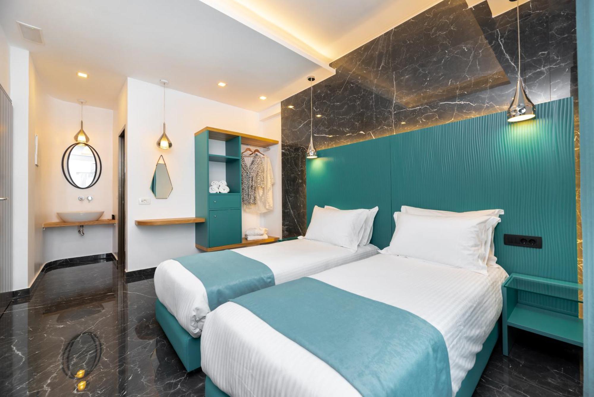 Deluxe Hotel Santorini Тира Номер фото
